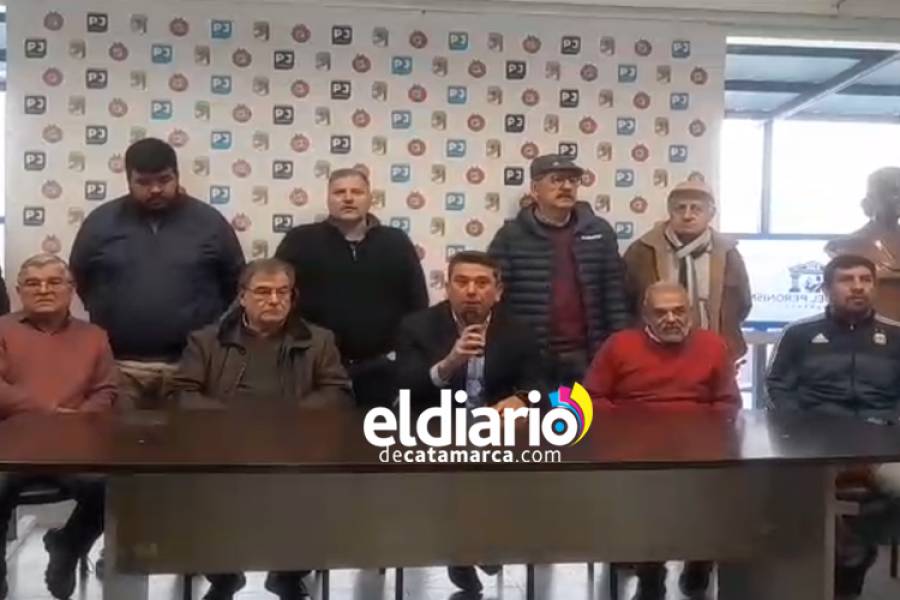 Desde la sede del PJ: “Este acompañamiento es para demostrar que CFK no está sola”