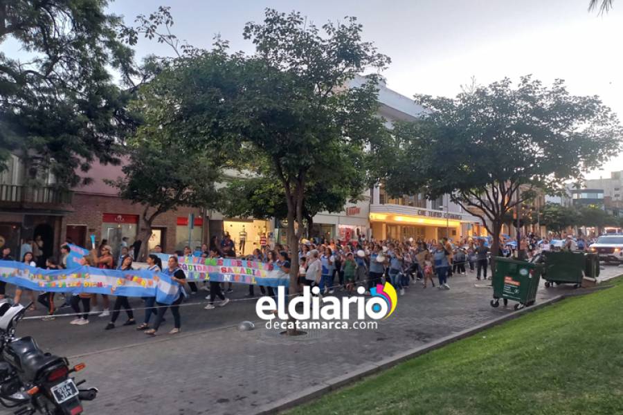 Docentes Autoconvocados celebrarán el Día de la Bandera con medidas de fuerza