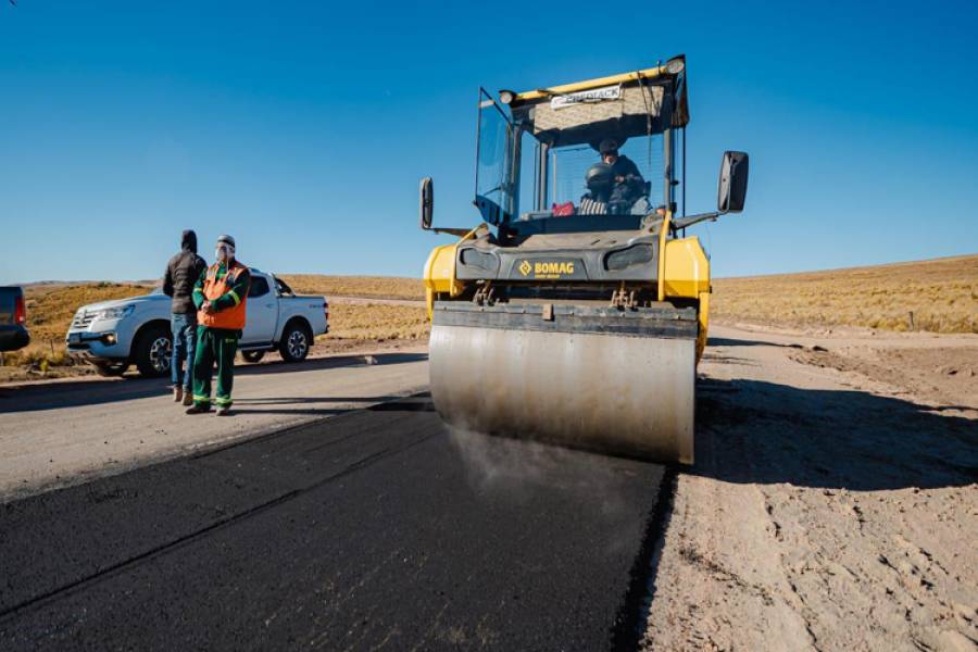 Muy pronto estarán conectados el Valle Central con El Alto por una vía segura y rápida