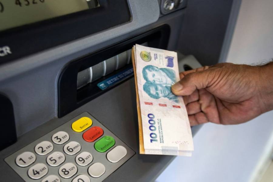 Este 28 de junio inicia el pago del SAC y bono para personal becado y contratado municipales 
