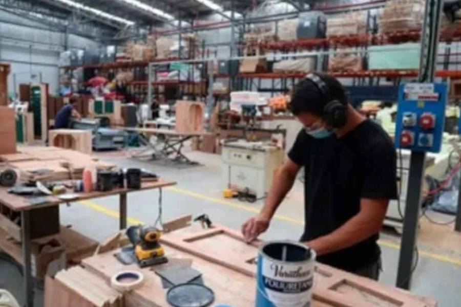 Aseguran que cerraron 12.000 PyMES durante el primer año de Gobierno de Javier Milei