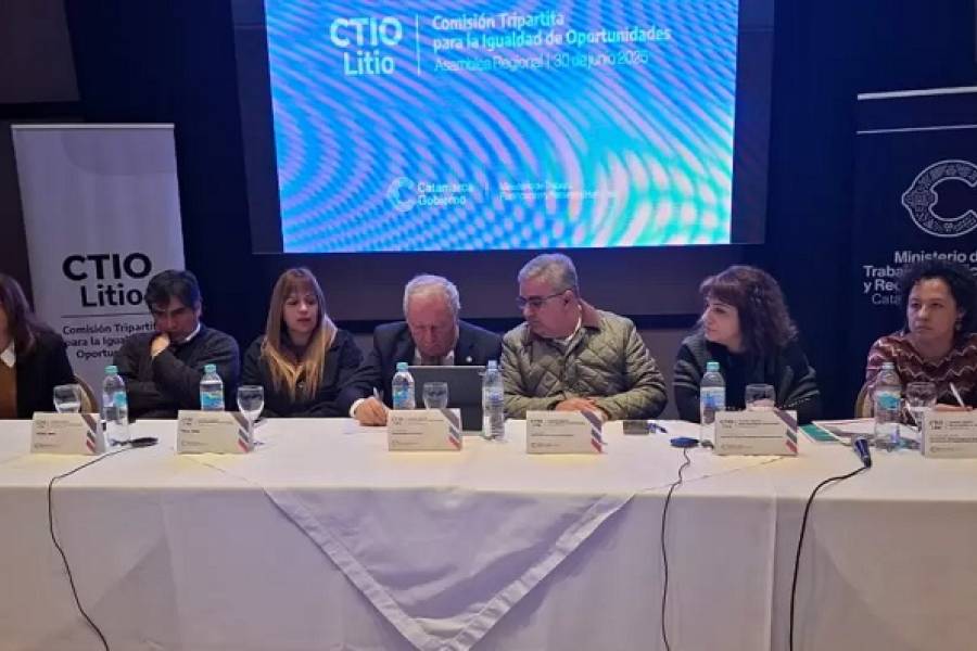 Jalil presidió encuentro de la CTIO Litio 