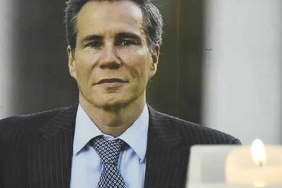 Giro en el caso por la muerte del fiscal Nisman: citan a declarar a un centenar de militares