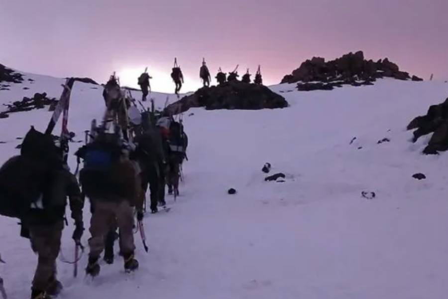 Histórica expedición del Ejército Argentino en el Himalaya: hicieron cumbre en el Monte Kun