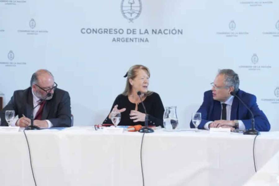 Expusieron en el Congreso los candidatos a Defensor del Pueblo y Procurador Penitenciario