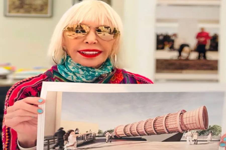 Marta Minujín revolucionó la Noche de los Museos con su Torre de Pisa de Spaghettis