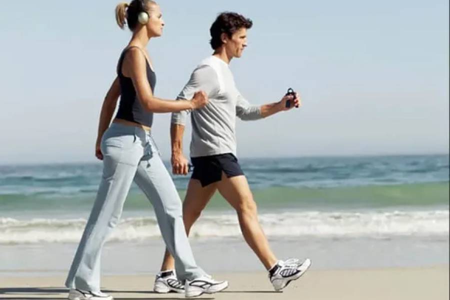 Cuánto hay que caminar por día para eliminar los excesos de las Fiestas