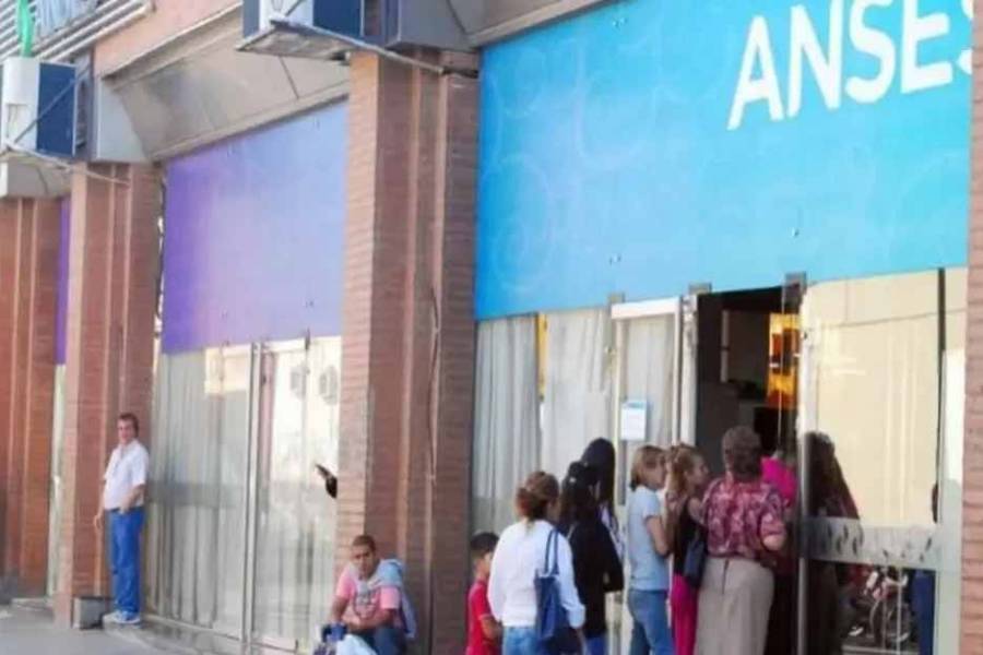 Quienes cobran este Jueves 15 de Enero