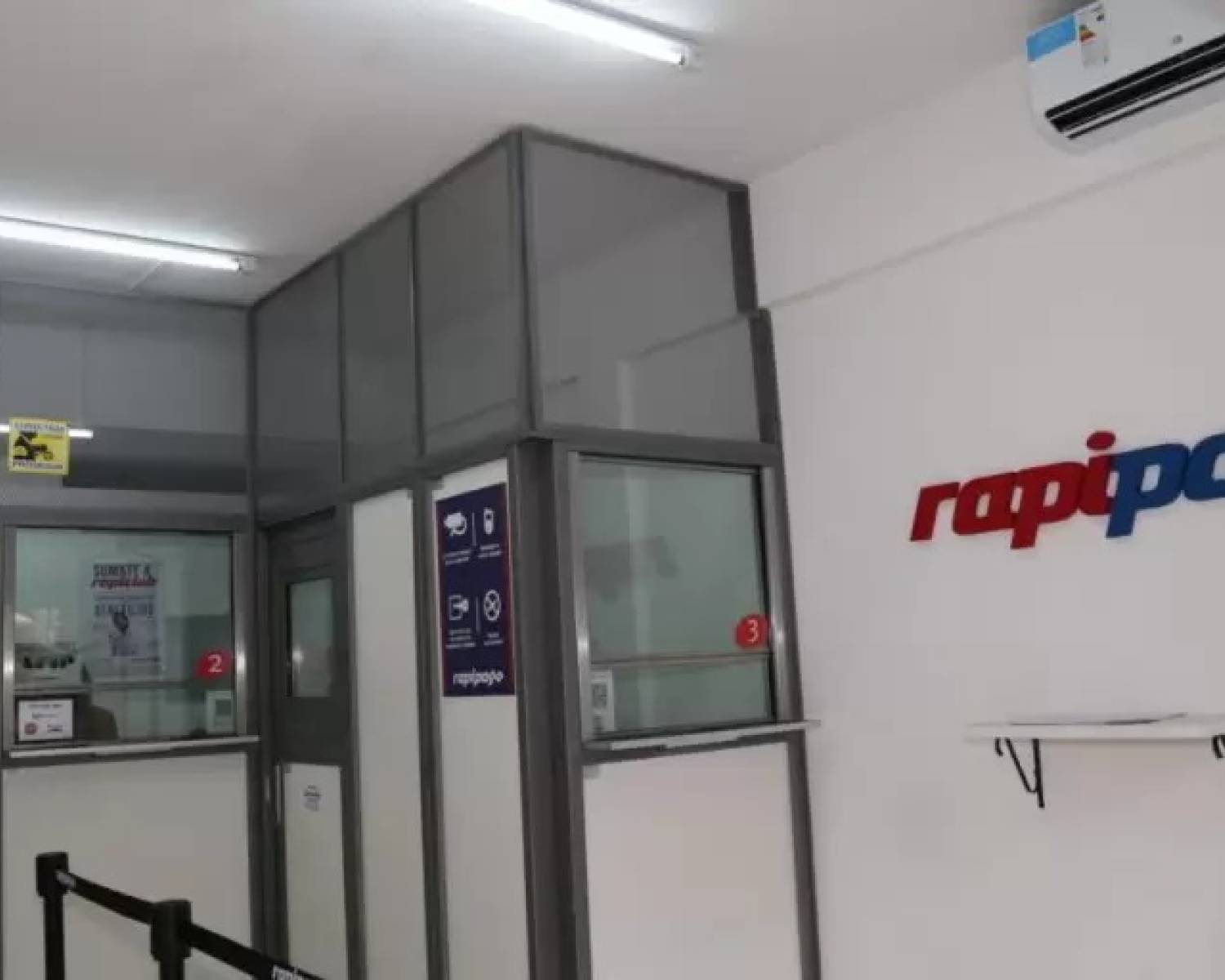 El colmo: Un subcomisario de la Policía de Catamarca lo pescaron tras asaltar un Rapipago