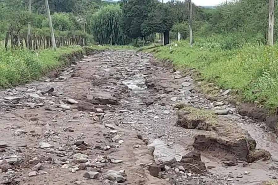 Las tormentas no dan tregua: Varias localidades de Ancasti con diversos daños en el sistema eléctrico