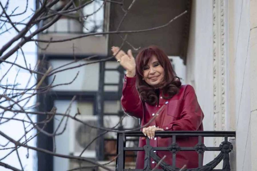 En plena fuga de senadores peronistas, el PJ de CFK los expuso: “Eligieron el lado equivocado”