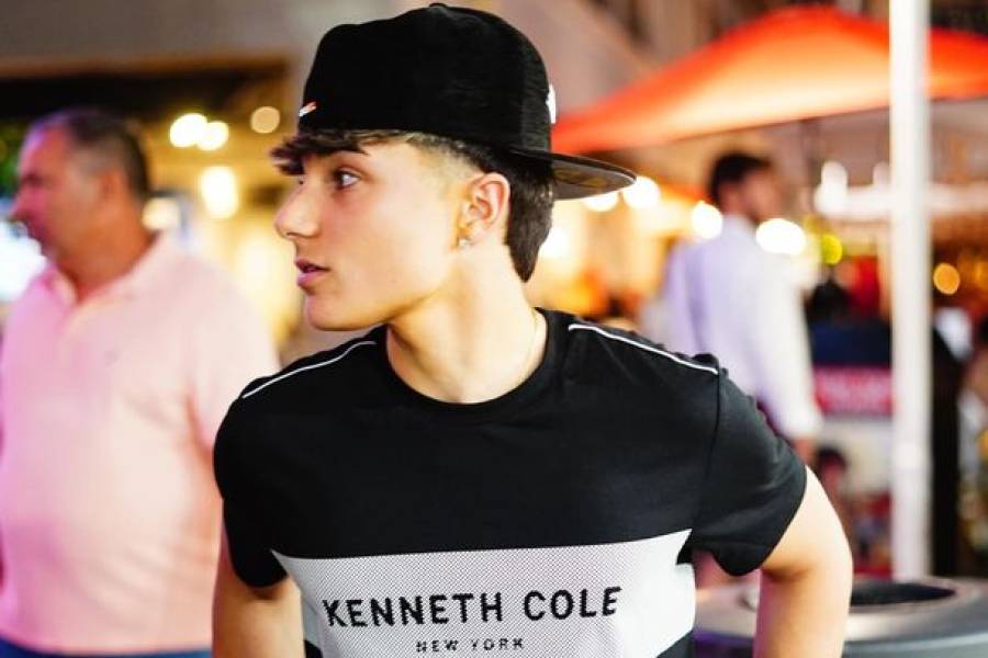 Escándalo con el actor de Disney Santiago Motolo por un video en el que se lo ve disparando en la Villa 31