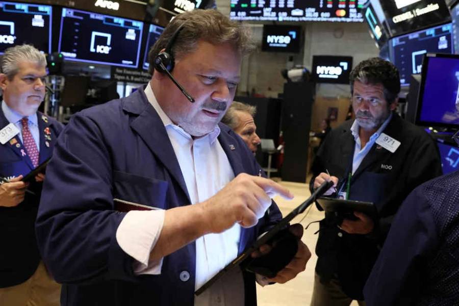 Bonos en dólares caen en Wall Street mientras el riesgo país se ubica arriba de los 600 puntos