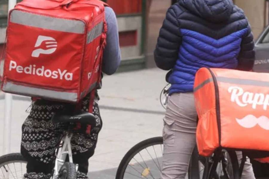 Más de un millón de personas trabajan como delivery o choferes de aplicación