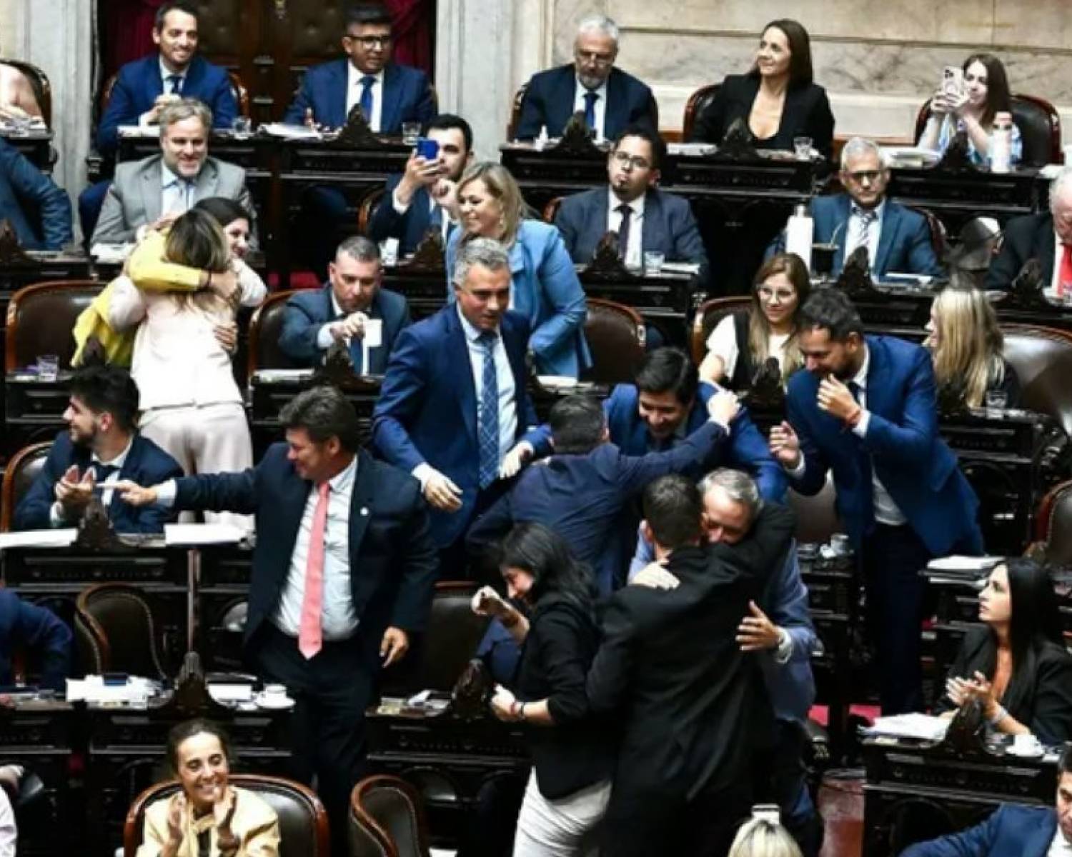 Tras un mes de parálisis, los libertarios aceleran la agenda del Congreso: buscan sesionar el miércoles en Diputados y el 29 en el Senado