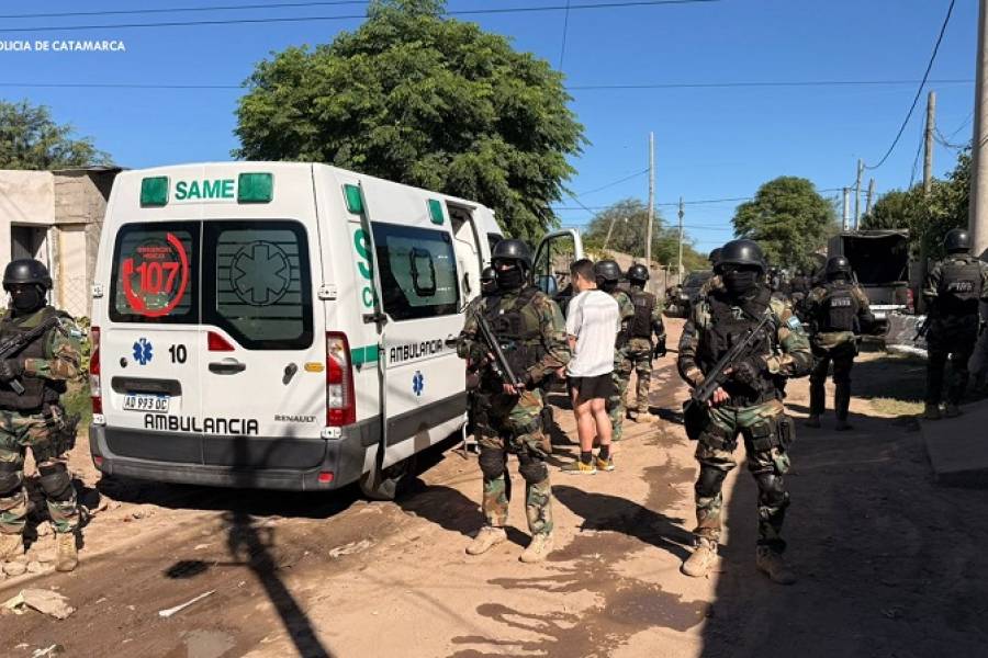 Joven se atrincheró y amenazaba con prenderse fuego