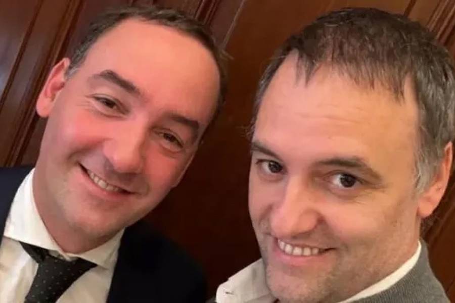 Quién es Francisco, el hermano de Manuel Adorni que también es investigado por enriquecimiento ilícito