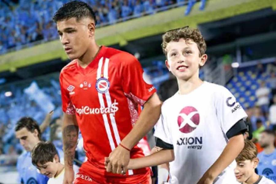 Boca acordó la llegada del primer refuerzo para Arruabarrena