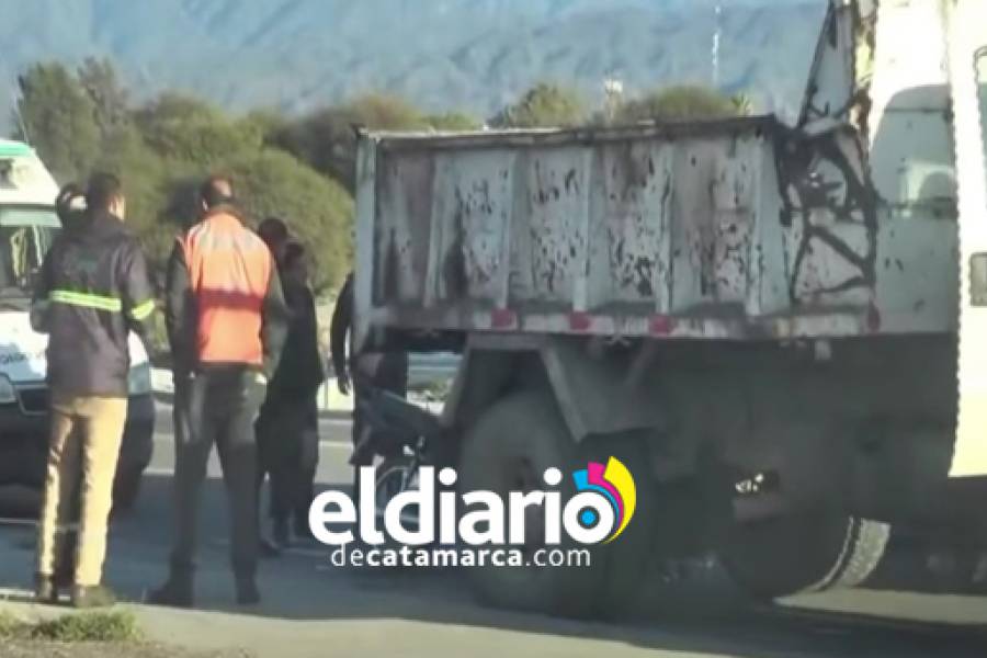 Suboficial de Policia murió tras impactar contra un camión de Vialidad Provincial