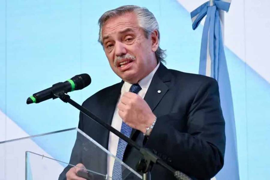 Alberto Fernández se 