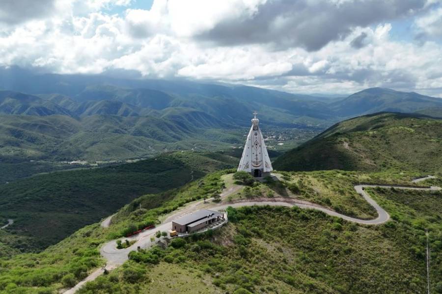 Turista perdió la vida cuando ascendía a la Virgen del Valle en El Rodeo