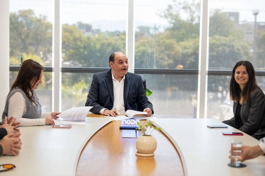 Saadi firmó convenio que busca impulsar el desarrollo urbano de la Capital