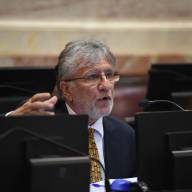  Guillermo Andrada en contra de “Ley de Propiedad Privada”, al no existir seguridad jurídica