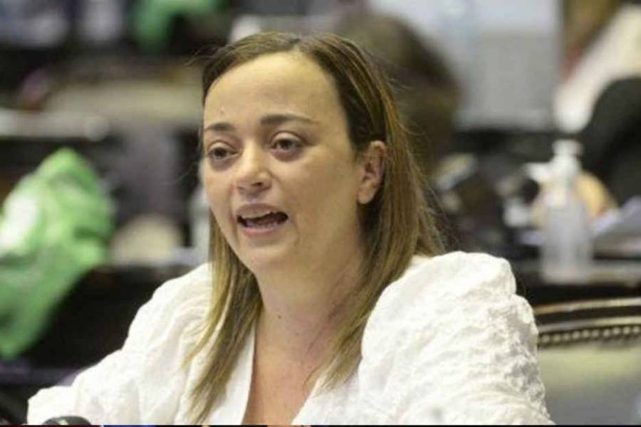 Tensión en Finanzas: el peronismo y LLA chocan por el cronograma para tratar los proyectos de endeudamientos