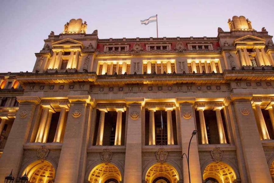 El Gobierno oficializó el nombramiento de 35 jueces y 7 vocales