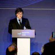 Milei cerró su gira en Francia: “Argentina se dirige nuevamente a paso firme hacia el futuro”