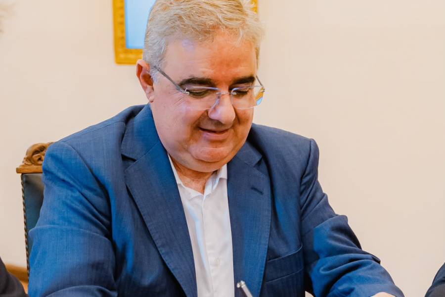 Beneficiarios de Becas Catamarca Incluye: tendrán un aumento de $100.000 