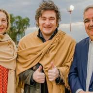 El Gobernador recibió al presidente Javier Milei en su primera visita oficial a Catamarca